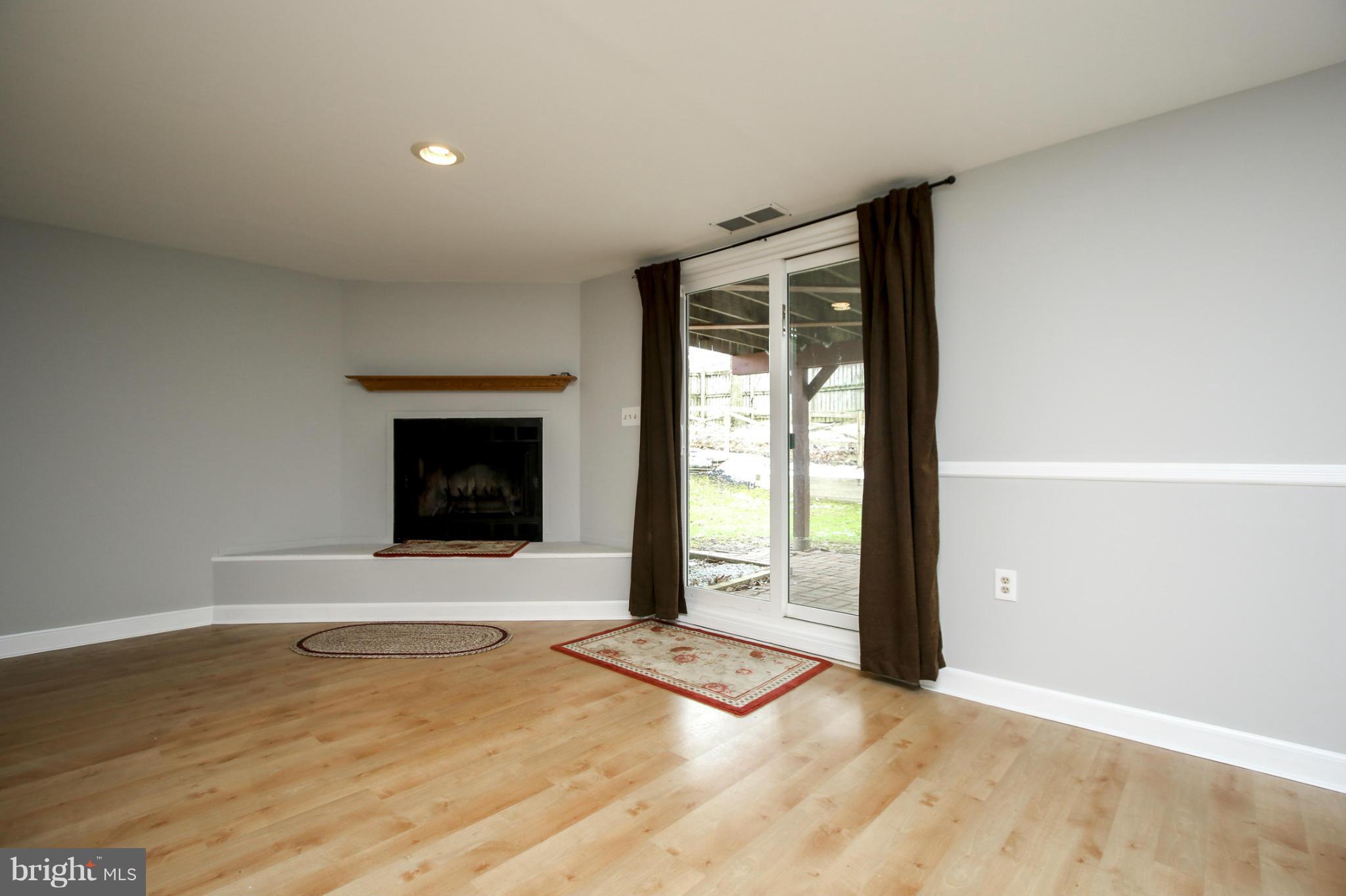 9031 Throgmorton Road Baltimore, MD 21234 - Photo 23 of 29 Family Room