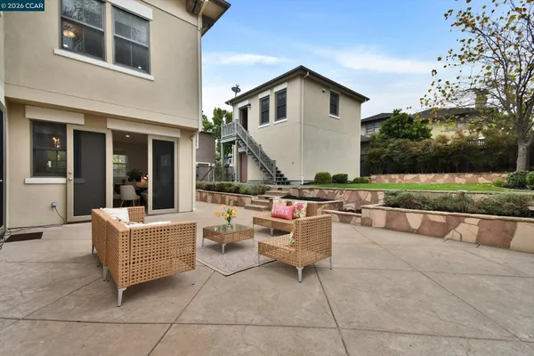 $1,585,000 | 1018 Promenade Street, Hercules, CA 94547