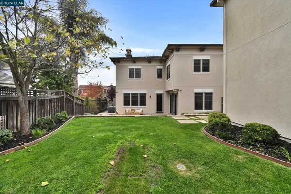 $1,585,000 | 1018 Promenade Street, Hercules, CA 94547