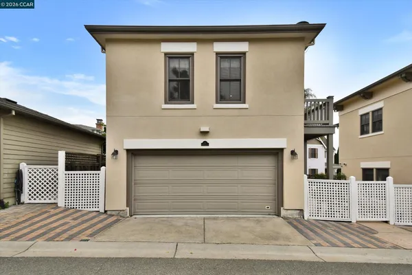 $1,585,000 | 1018 Promenade Street, Hercules, CA 94547