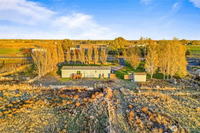 a view of a water with an ocean view