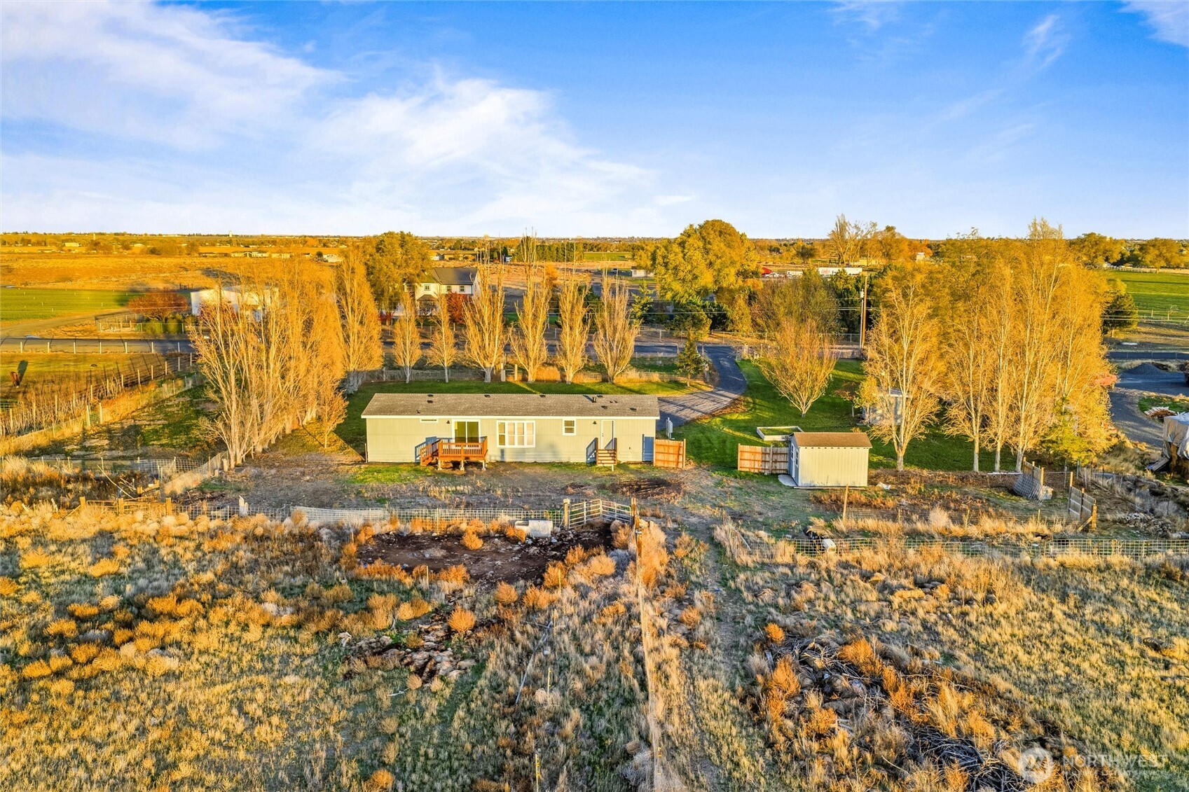 2326 Stoneridge Road Northeast Moses Lake, WA 98837 - Photo 5 of 37 a view of a water with an ocean view