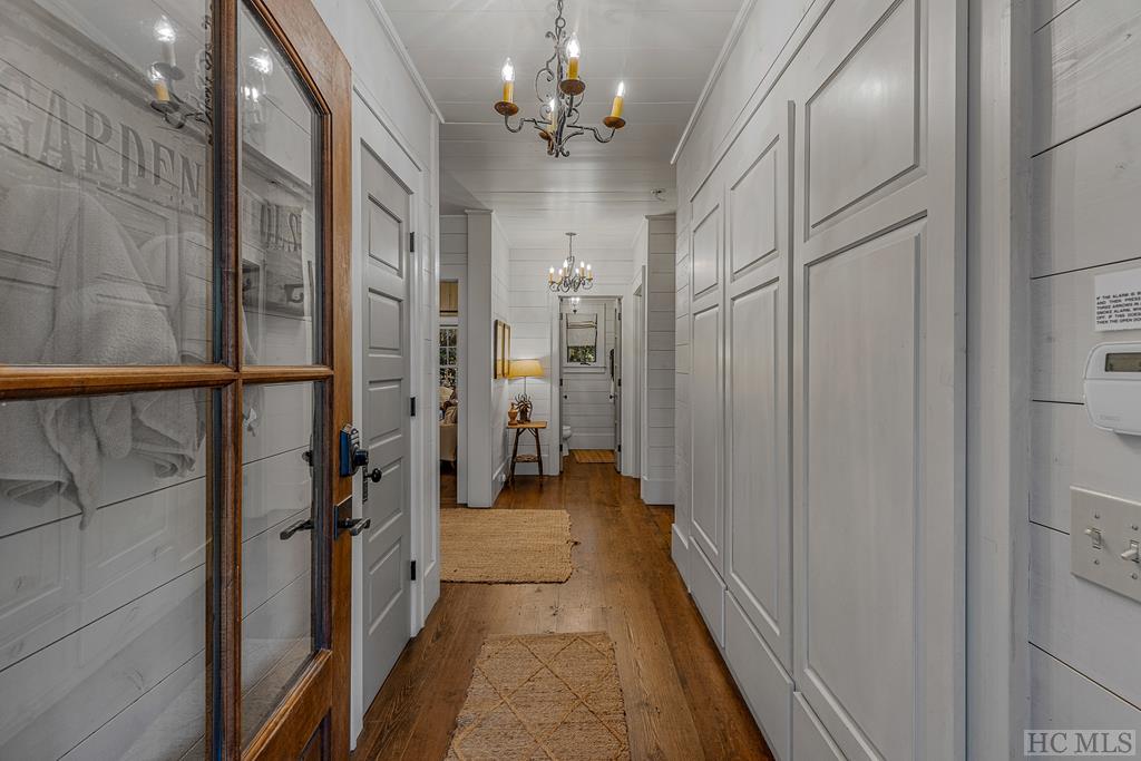 1290 Dillard Road Highlands, NC 28741 - Photo 21 of 74 Gallery Image 21
