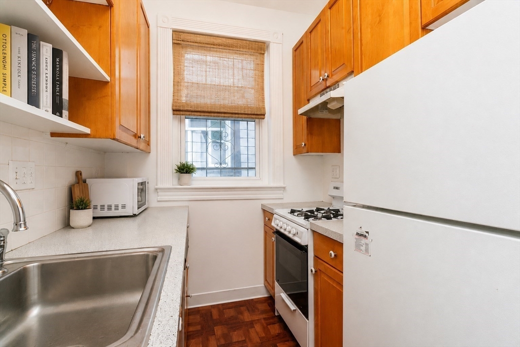 61 Quint Avenue, Unit 2 Boston, MA 02134 - Photo 9 of 13
