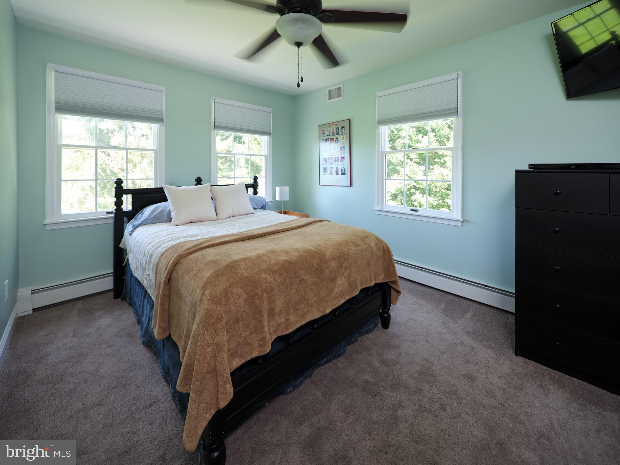 1001 Eagle Road Newtown, PA 18940 - Photo 30 of 49 Bedroom 5