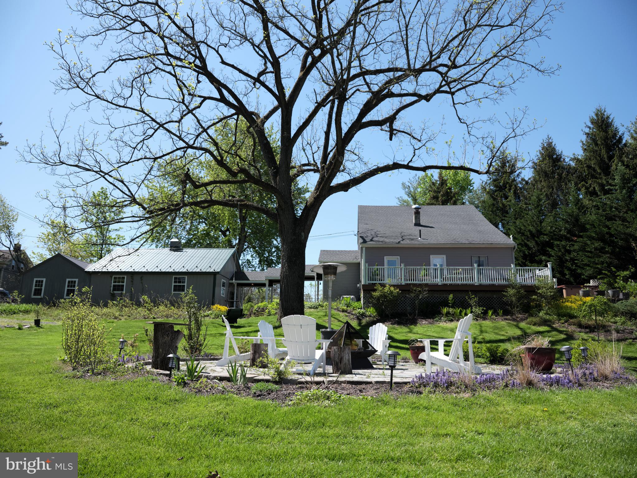 1001 Eagle Road Newtown, PA 18940 - Photo 37 of 49 Back view