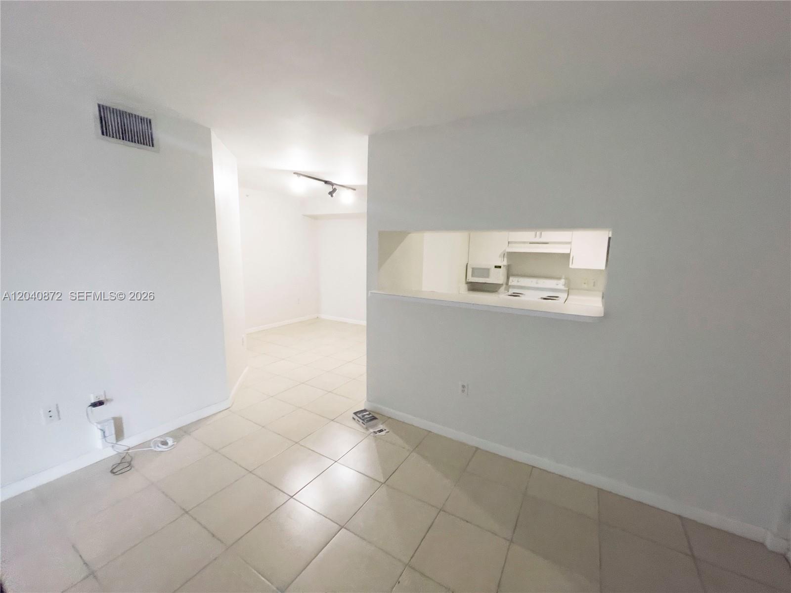 2133 Renaissance Boulevard, Unit 208 Miramar, FL 33025 - Photo 5 of 18