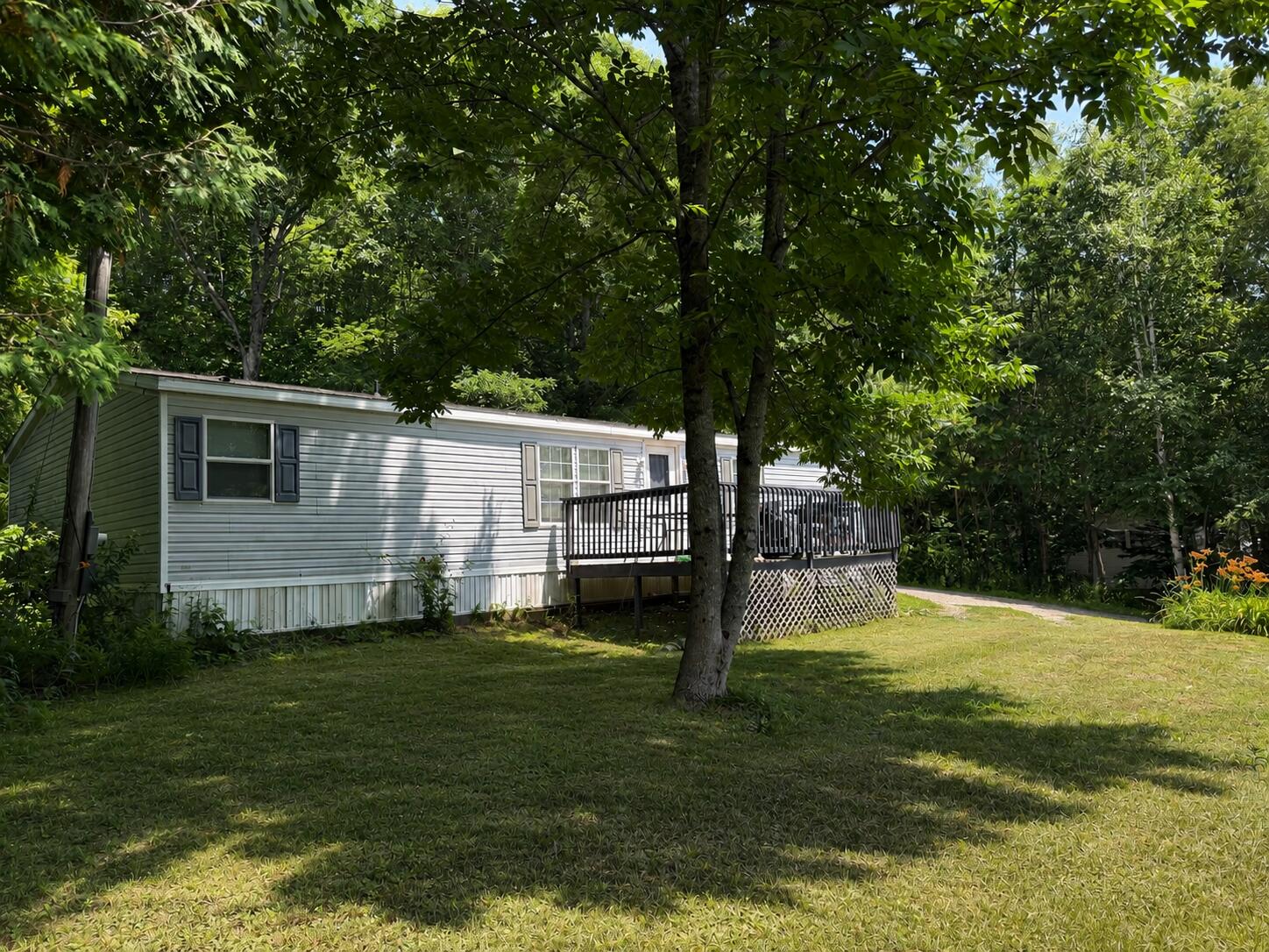 683 River Road Bucksport, ME 04416 - Photo 2 of 24 4956293A-E154-4122-A8DD-5C724972F168