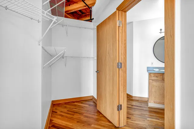 $2,450 | 413 North 2nd Street, Unit 320, Milwaukee, WI 53203