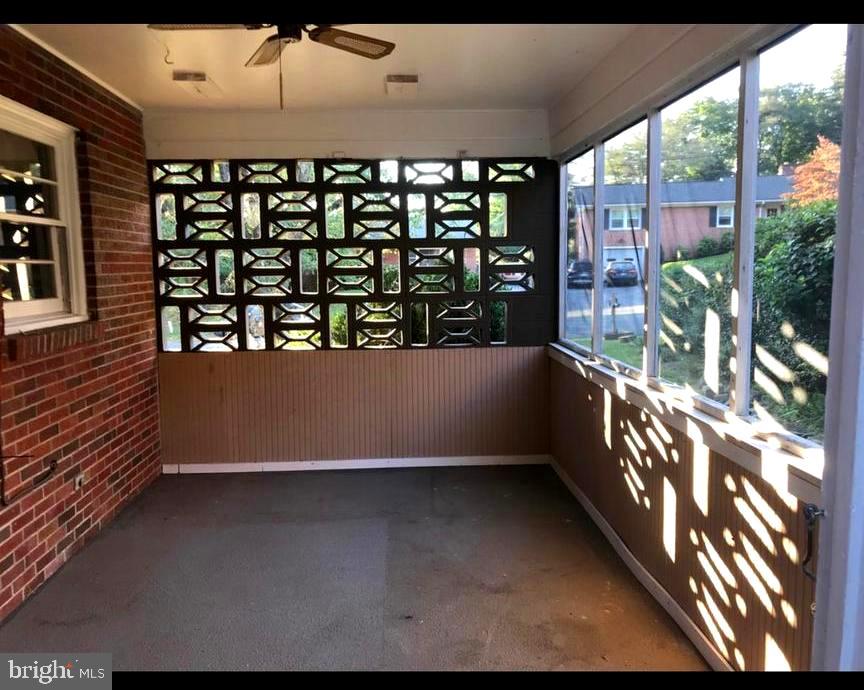 114 Jamestown Road Front Royal, VA 22630 - Photo 3 of 6 Gallery Image 3