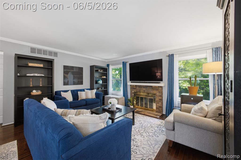 40435 Oak Tree Novi, MI 48375 - Photo 9 of 45