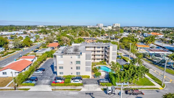 $1,750 | 1131 Southeast 4th Street, Unit 2030, Boynton Beach, FL 33435