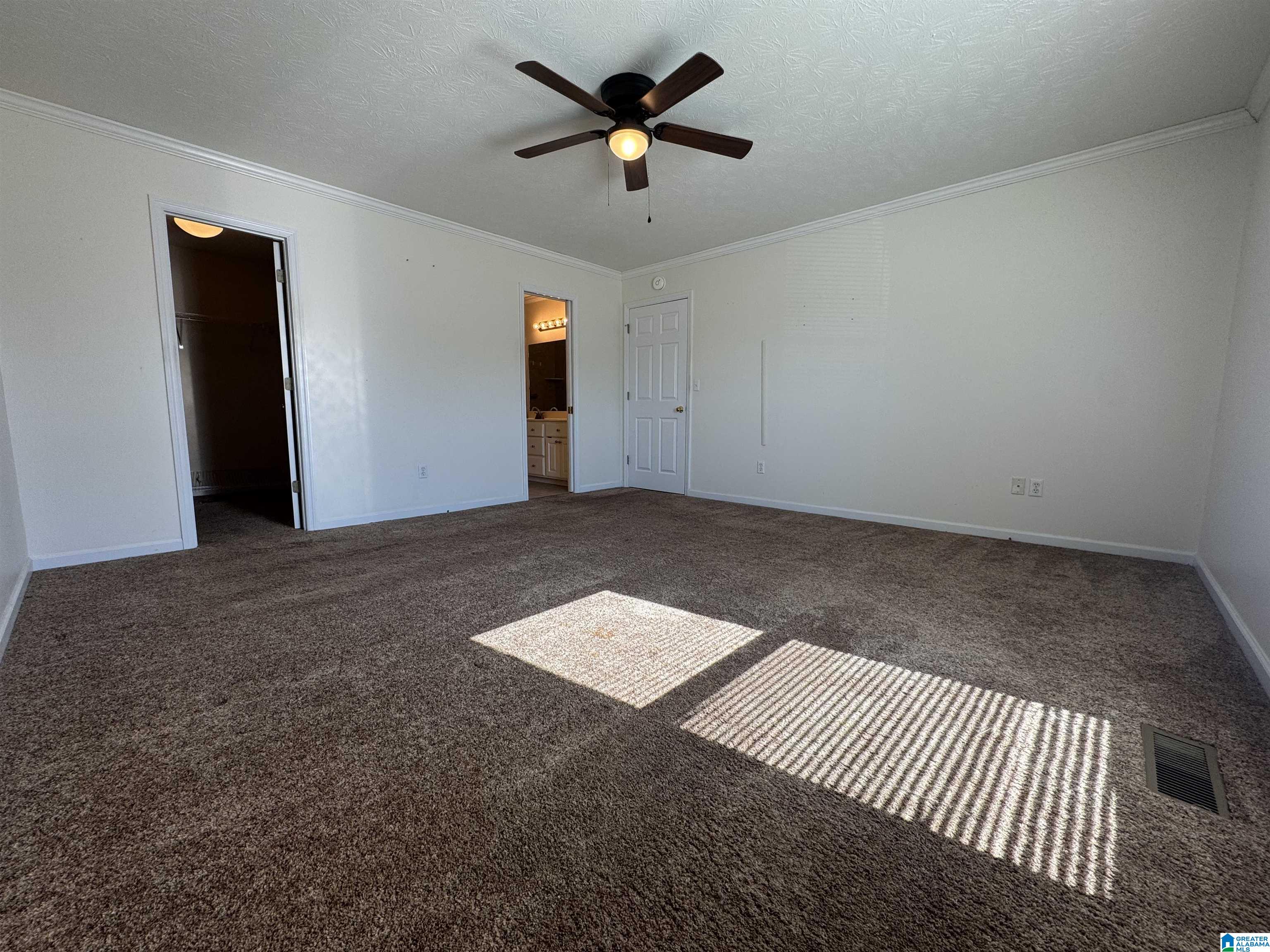 208 Ward Circle Gadsden, AL 35905 - Photo 11 of 31