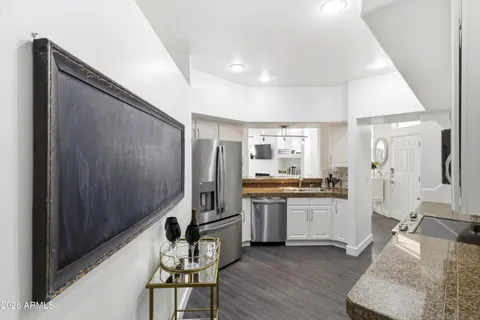 $465,000 | 1747 East Northern Avenue, Unit 140, Phoenix, AZ 85020