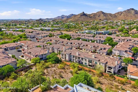 $465,000 | 1747 East Northern Avenue, Unit 140, Phoenix, AZ 85020