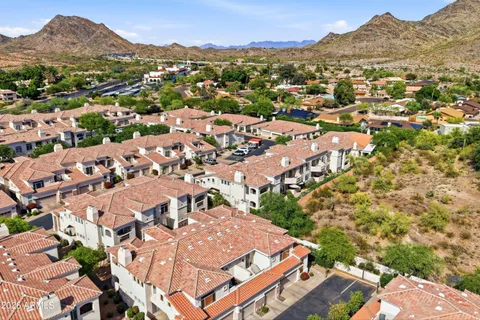 $465,000 | 1747 East Northern Avenue, Unit 140, Phoenix, AZ 85020