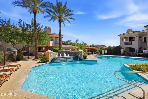 $465,000 | 1747 East Northern Avenue, Unit 140, Phoenix, AZ 85020