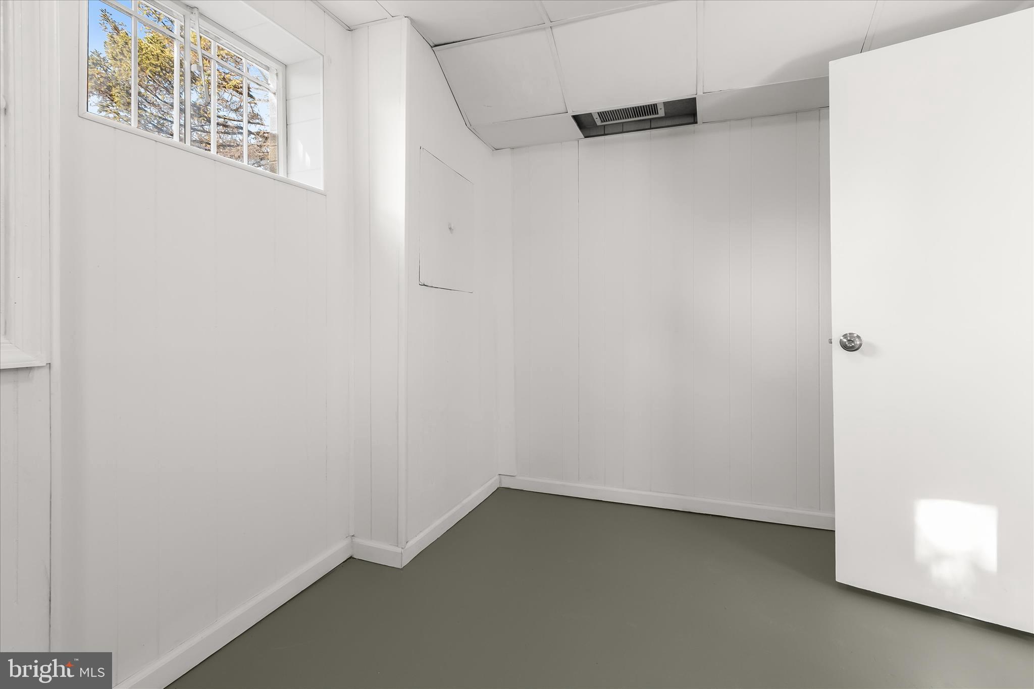 13218 Holdridge Road Silver Spring, MD 20906 - Photo 40 of 51 a view of a small space