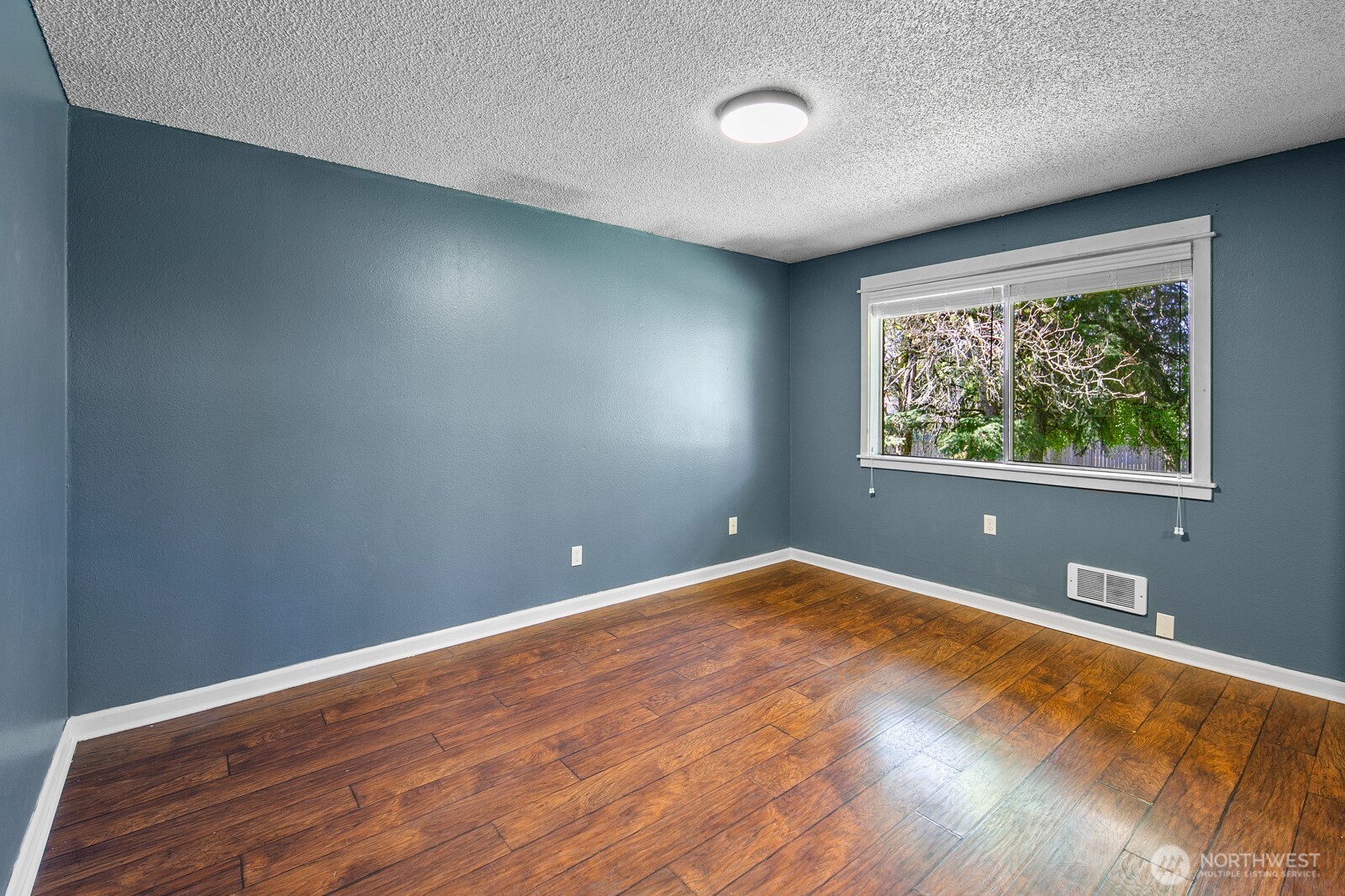 526 214th Street Southwest, Unit 22A Bothell, WA 98021 - Photo 13 of 32
