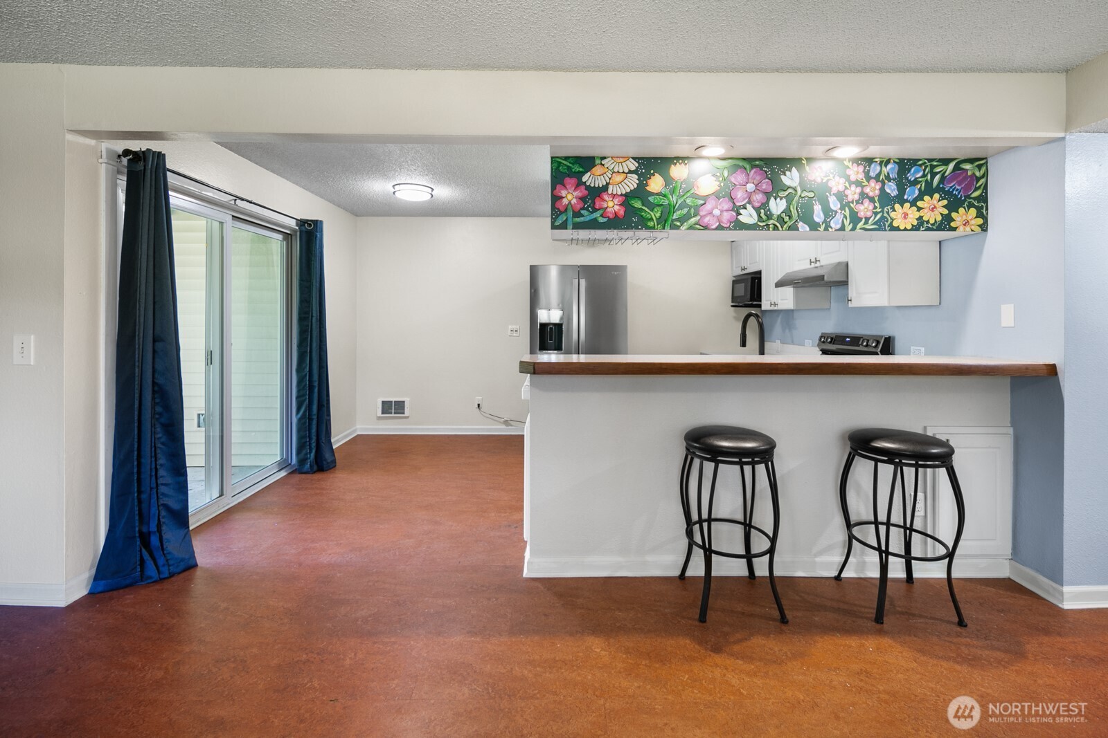 526 214th Street Southwest, Unit 22A Bothell, WA 98021 - Photo 10 of 32