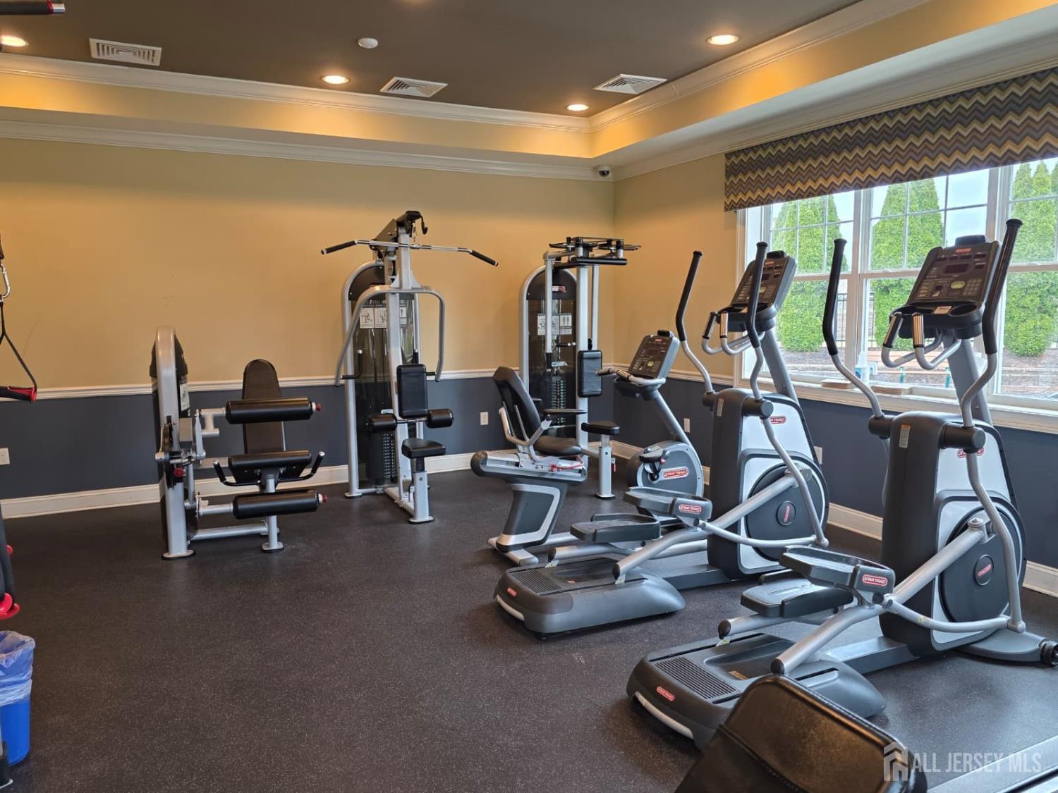 631 Strassle Way South Plainfield, NJ 07080 - Photo 26 of 34 a view of a room with gym equipment