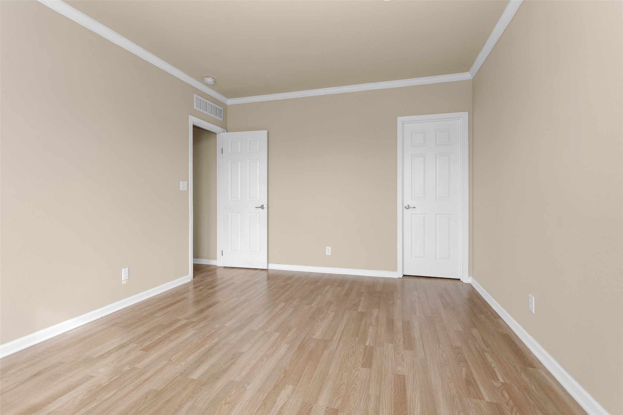 6083 Fm 3060 Midway, TX 75852 - Photo 26 of 49 spacious secondary bedroom