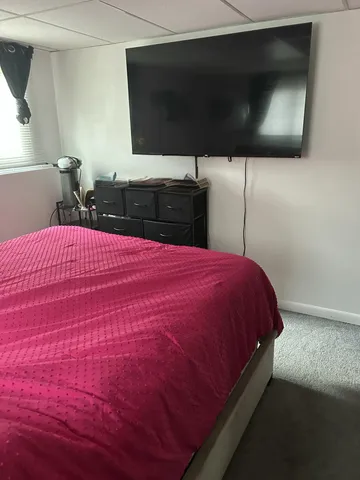 $299,900 | 39825 Wolo Court, Clinton Township, MI 48038