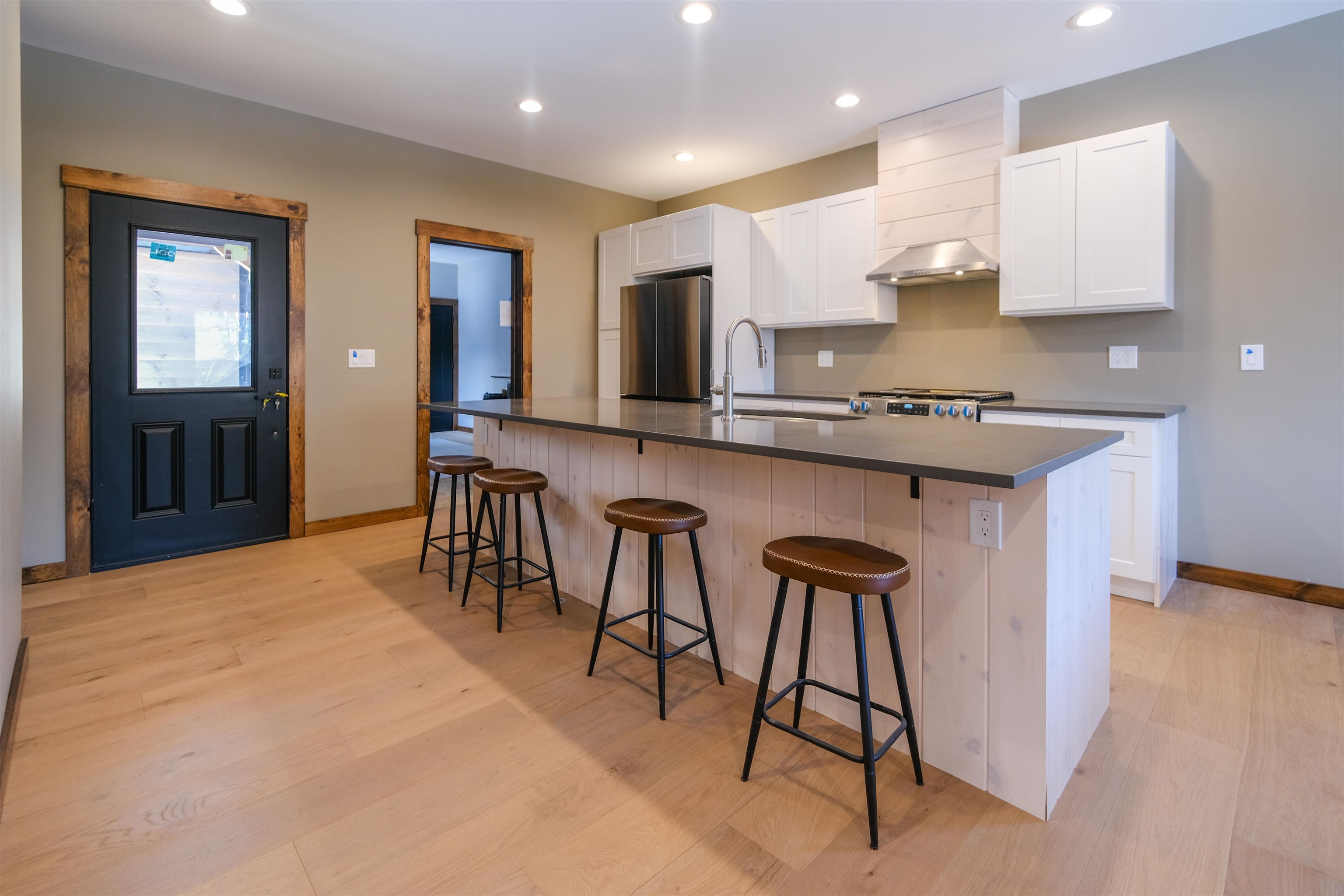 152 Town Farm Road Ludlow, VT 05149 - Photo 3 of 55