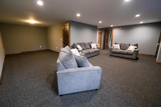 $995,000 | 152 Town Farm Road, Ludlow, VT 05149