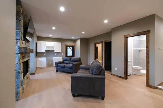 $995,000 | 152 Town Farm Road, Ludlow, VT 05149