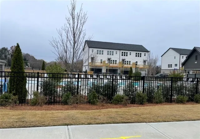 $3,450 | 2637 Camphor Crossing, Smyrna, GA 30080