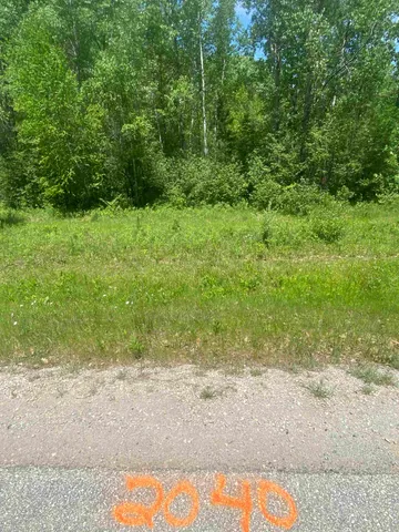$189,900 | 2002 Lost Trail, Suamico, WI 54173