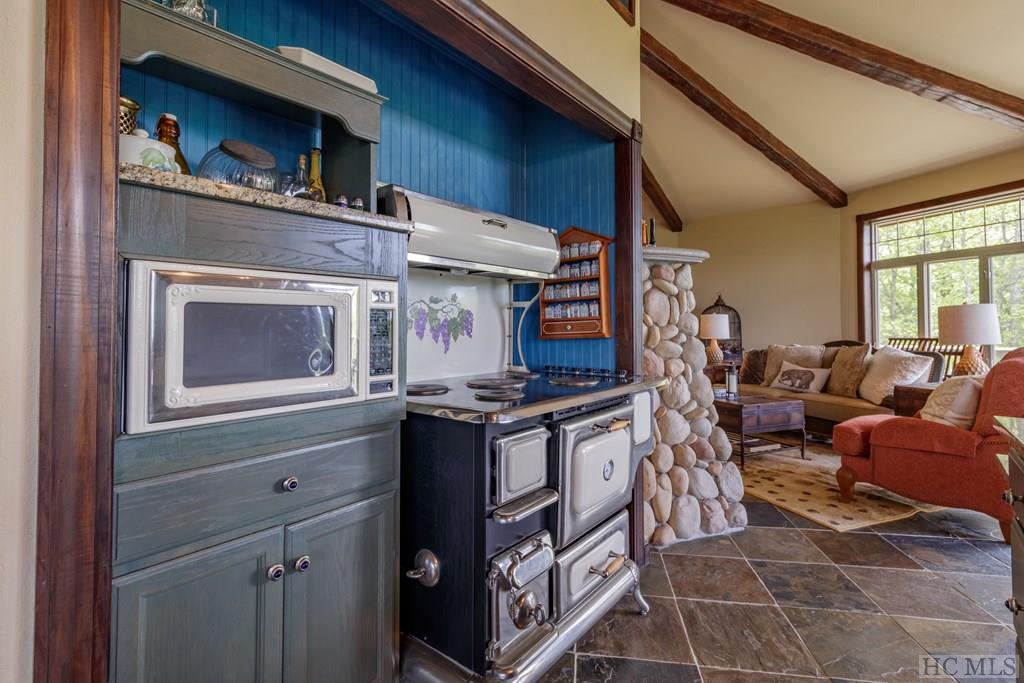 462 Eagle Ridge Road Sapphire, NC 28774 - Photo 26 of 28 Gallery Image 26