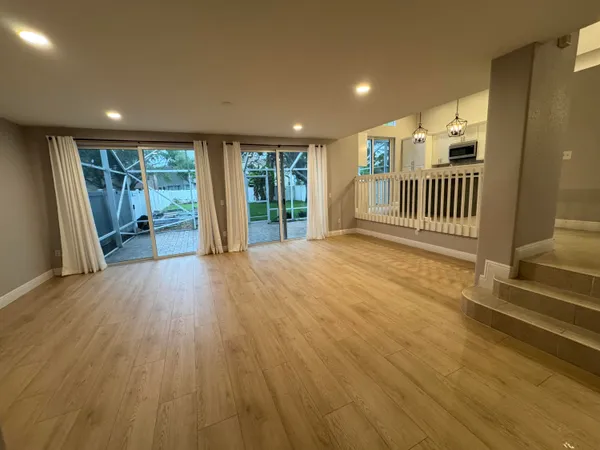 $3,750 | 1251 Oakwater Drive, Royal Palm Beach, FL 33411