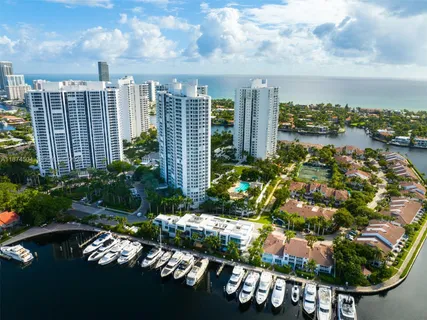 $755,000 | 21055 Yacht Club Drive, Unit 605, Aventura, FL 33180