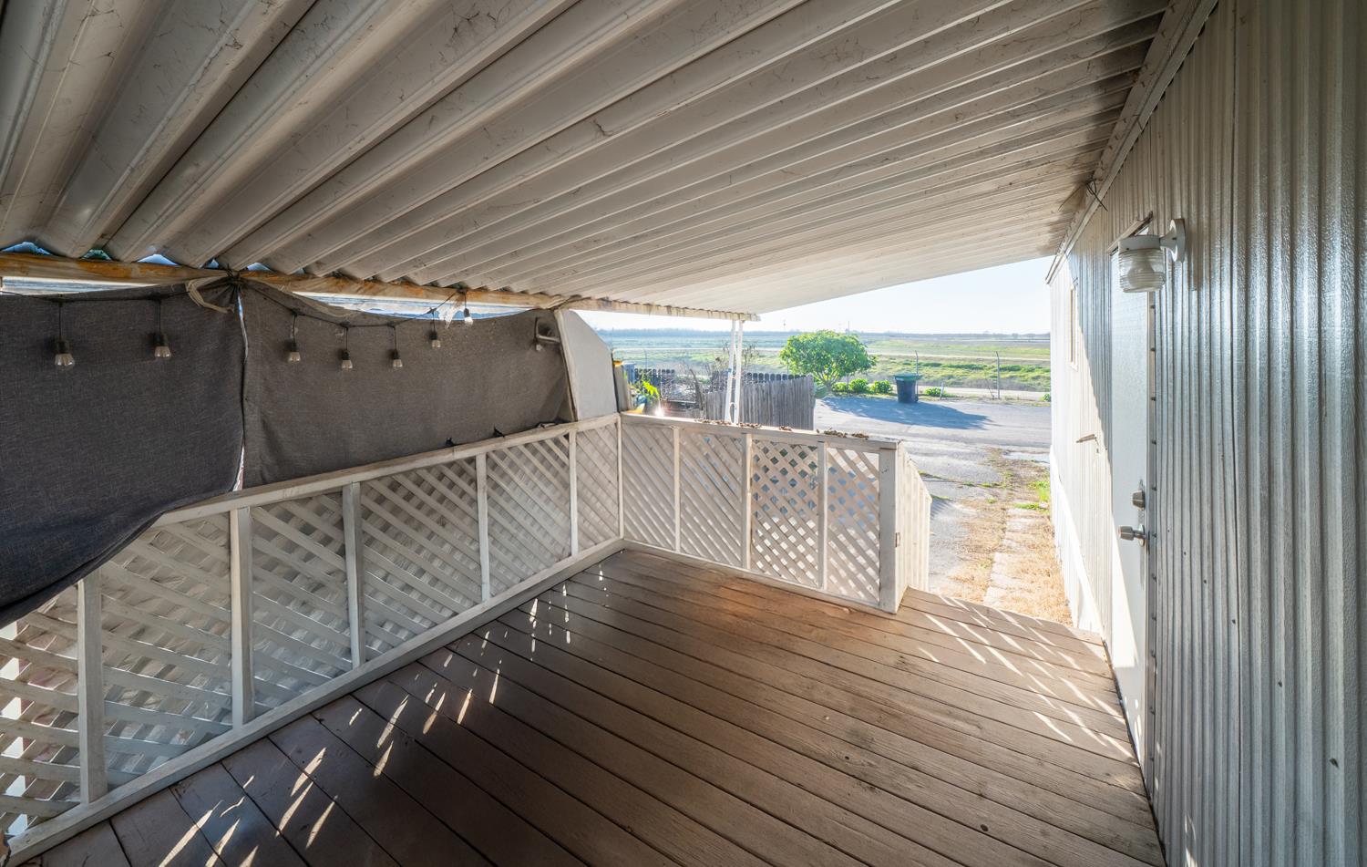 5665 South Chestnut Avenue Fresno, CA 93725 - Photo 11 of 24