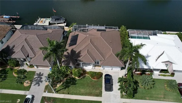 an aerial view of multiple house