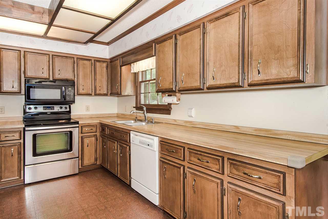 7329 Laketree Drive Raleigh, NC 27615 - Photo 9 of 18