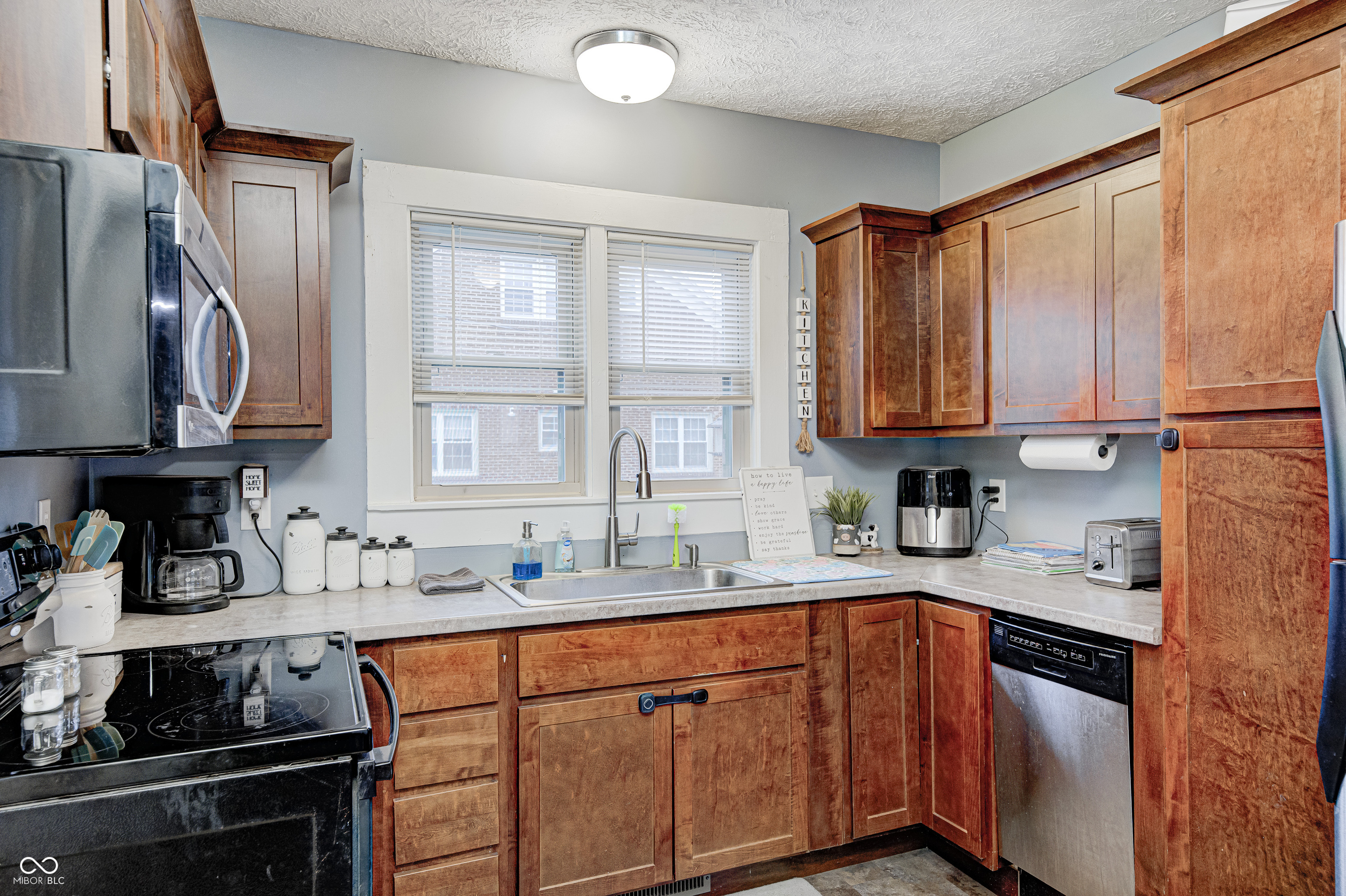 408 East Walnut Street Greencastle, IN 46135 - Photo 3 of 25