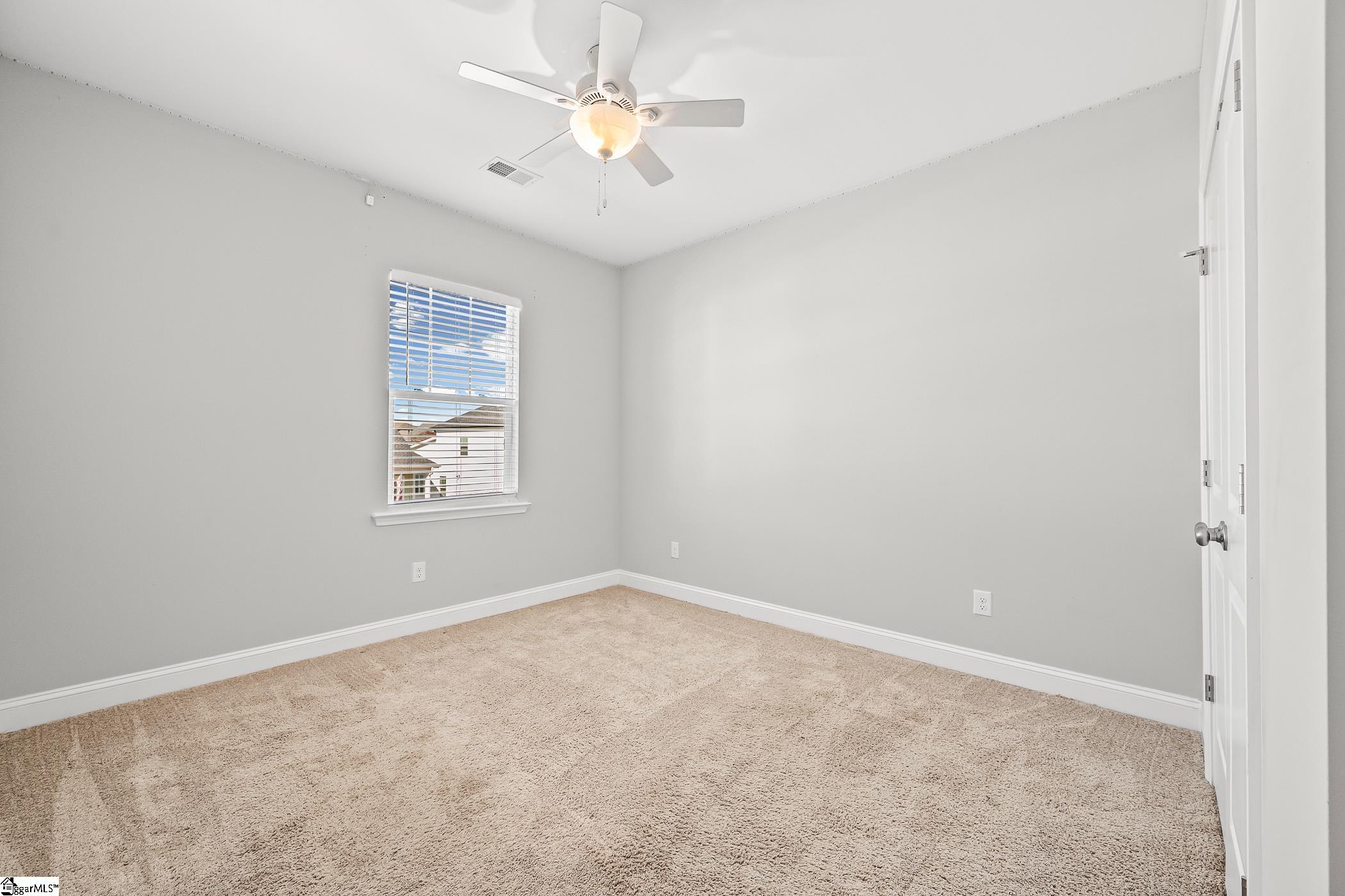 719 Torridon Lane Simpsonville, SC 29681 - Photo 8 of 37