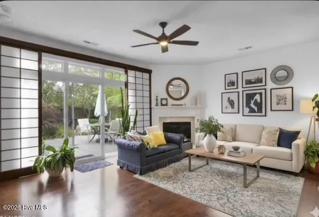 $2,400 | 1041 Garden Club Way, Leland, NC 28451