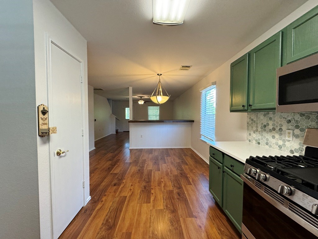 12516 Briarcreek Loop Manor, TX 78653 - Photo 15 of 40