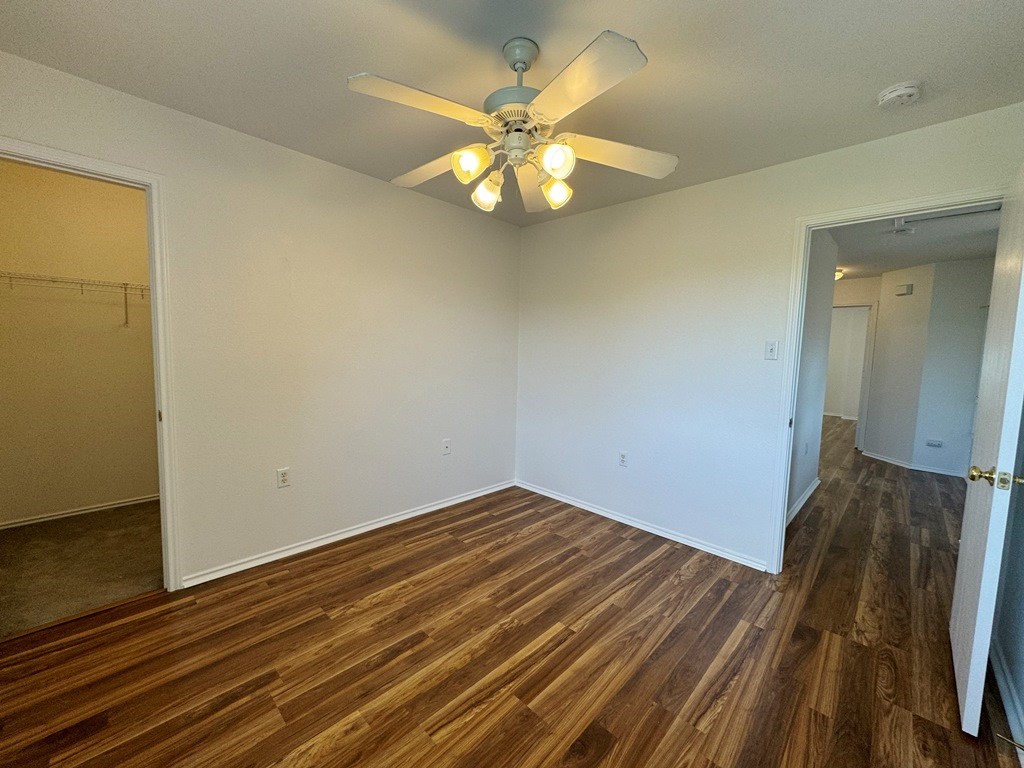 12516 Briarcreek Loop Manor, TX 78653 - Photo 32 of 40