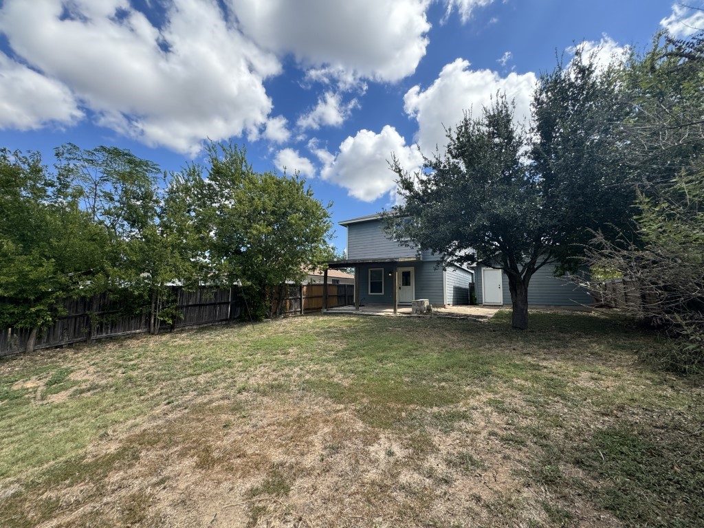 12516 Briarcreek Loop Manor, TX 78653 - Photo 36 of 40