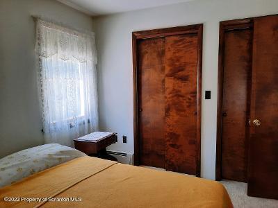 1770 Reservoir Road Moscow, PA 18444 - Photo 19 of 33 a bedroom with a bed and a window