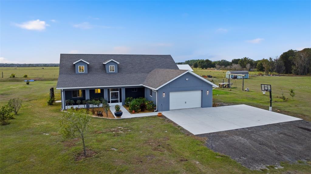 17165 Lake Iola Road Dade City, FL 33523 - Photo 12 of 91
