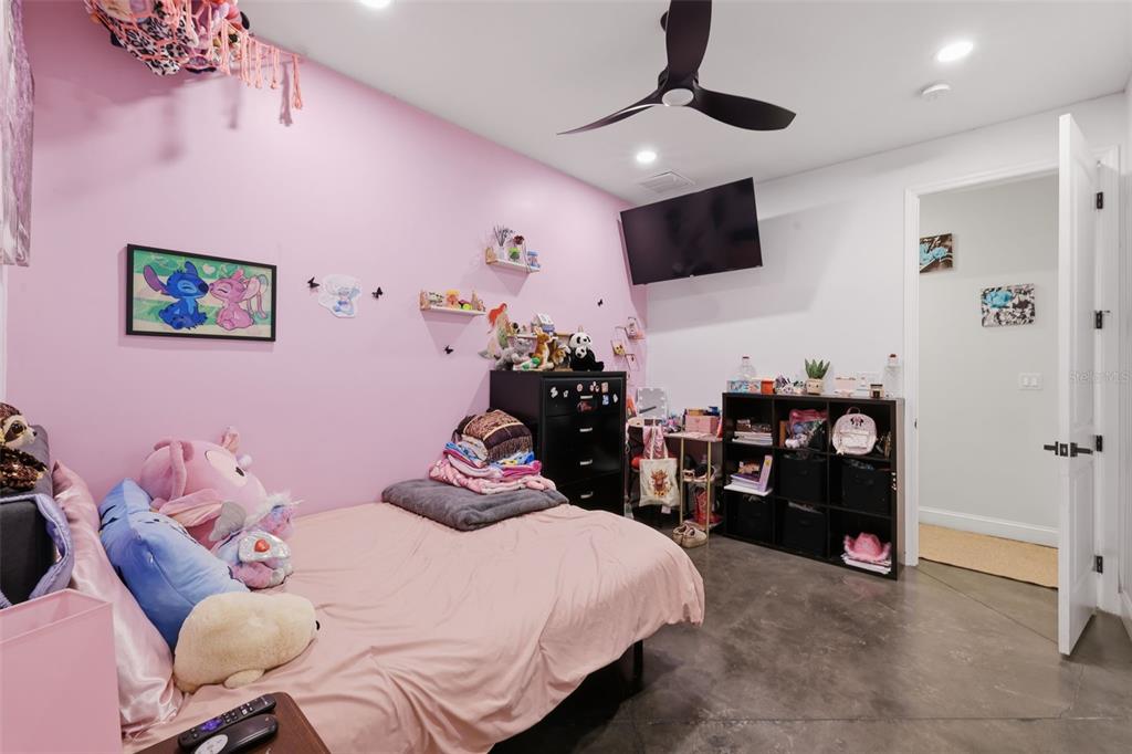 17165 Lake Iola Road Dade City, FL 33523 - Photo 48 of 91