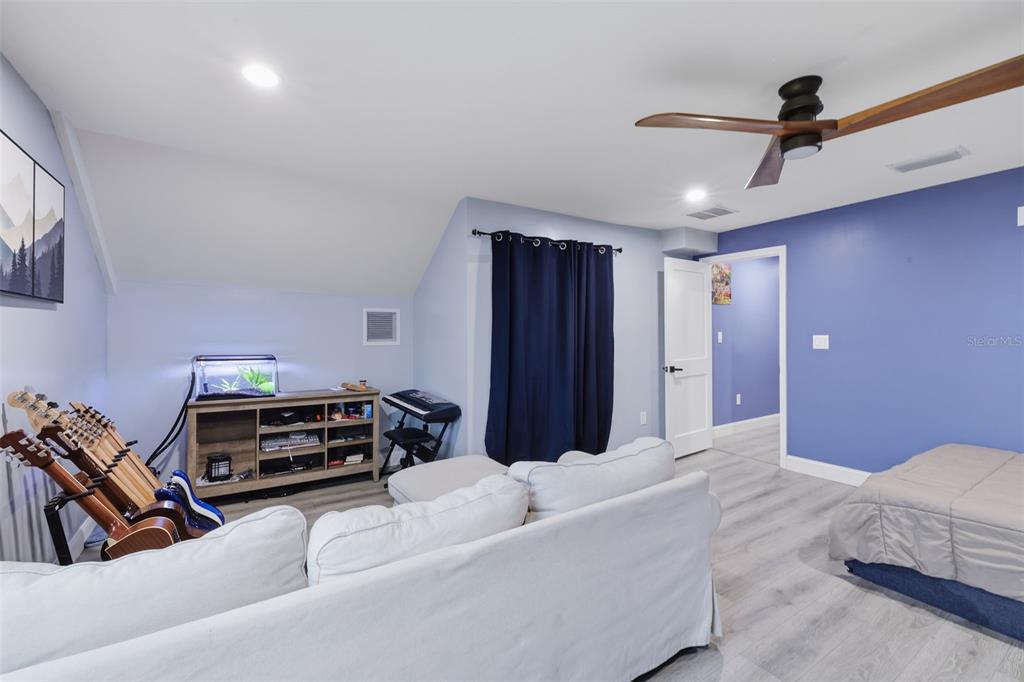 17165 Lake Iola Road Dade City, FL 33523 - Photo 56 of 91