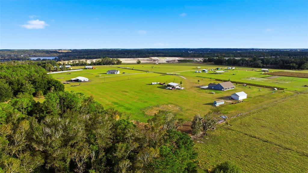 17165 Lake Iola Road Dade City, FL 33523 - Photo 75 of 91