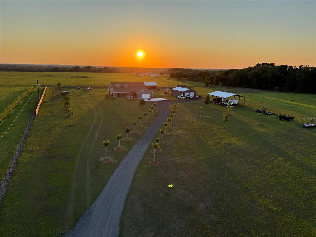 17165 Lake Iola Road Dade City, FL 33523 - Photo 82 of 91